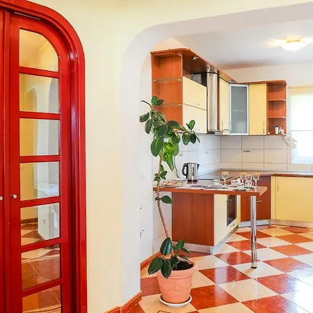Apartment Ana